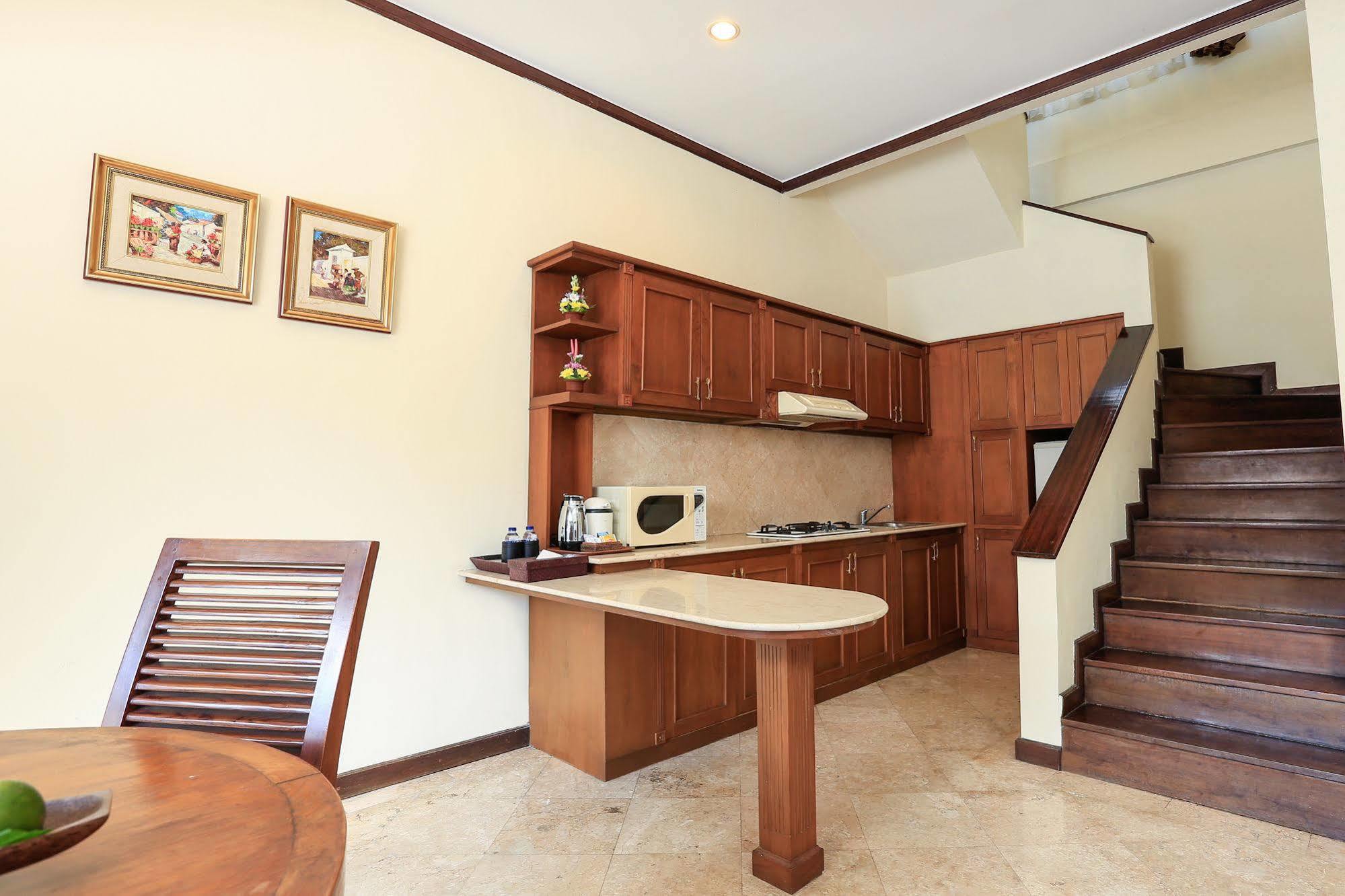 The Citta Luxury Residence Σεμινιάκ Εξωτερικό φωτογραφία