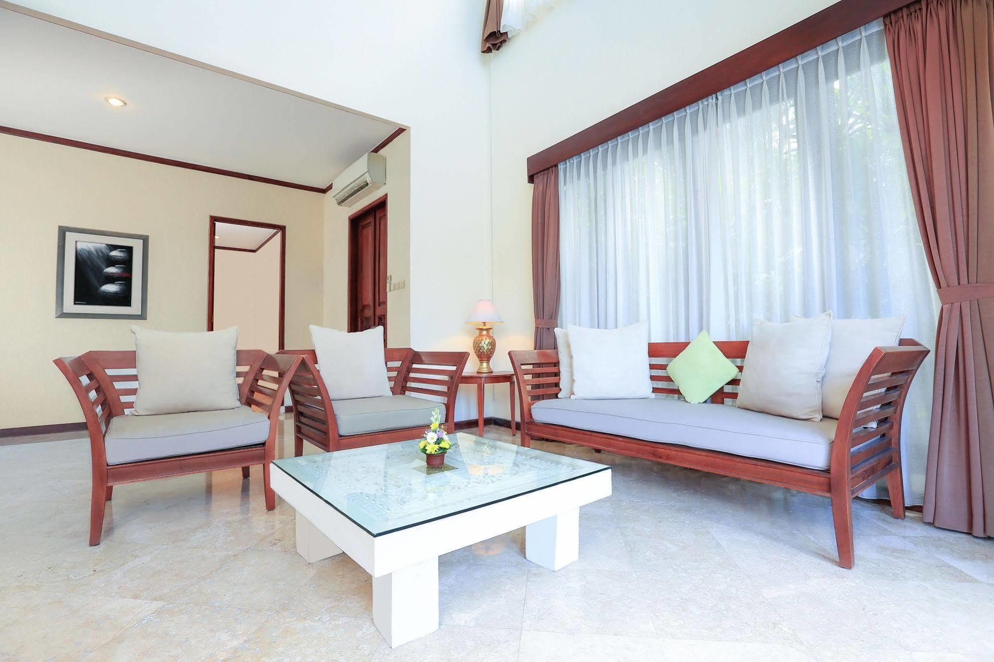 The Citta Luxury Residence Σεμινιάκ Εξωτερικό φωτογραφία